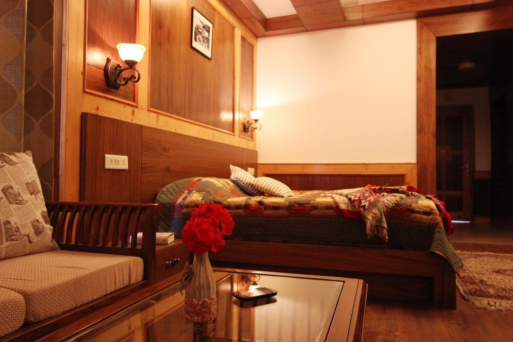 Vivaan The Sunrise Resort Manāli Pokoj fotografie