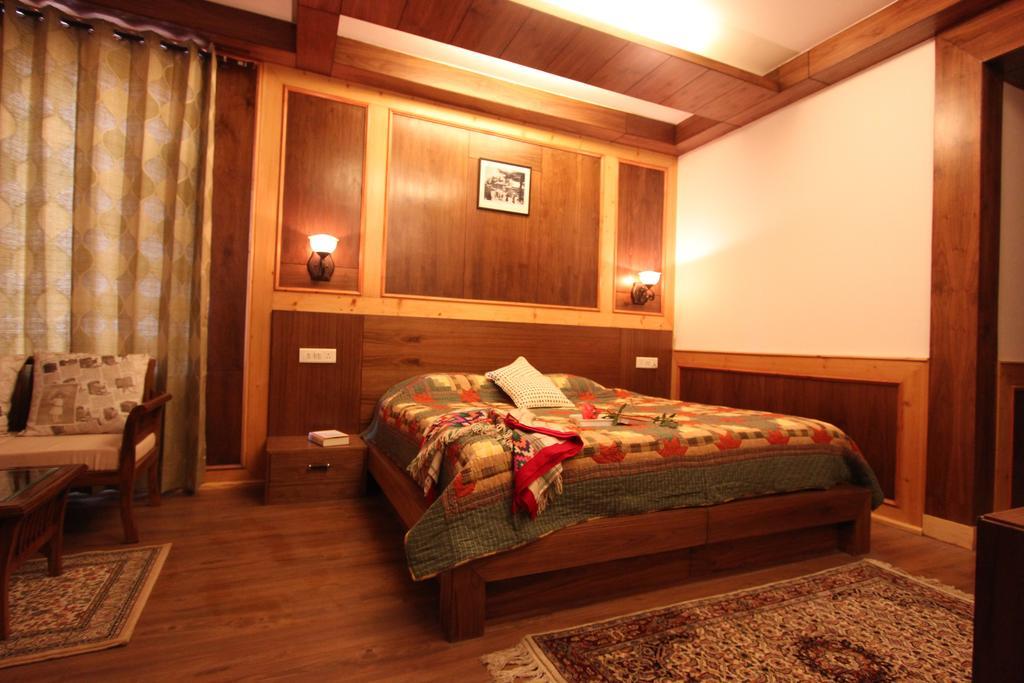 Vivaan The Sunrise Resort Manāli Pokoj fotografie