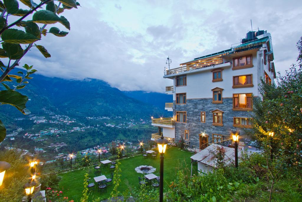 Vivaan The Sunrise Resort Manāli Exteriér fotografie