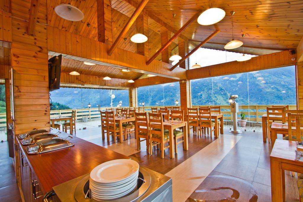 Vivaan The Sunrise Resort Manāli Exteriér fotografie